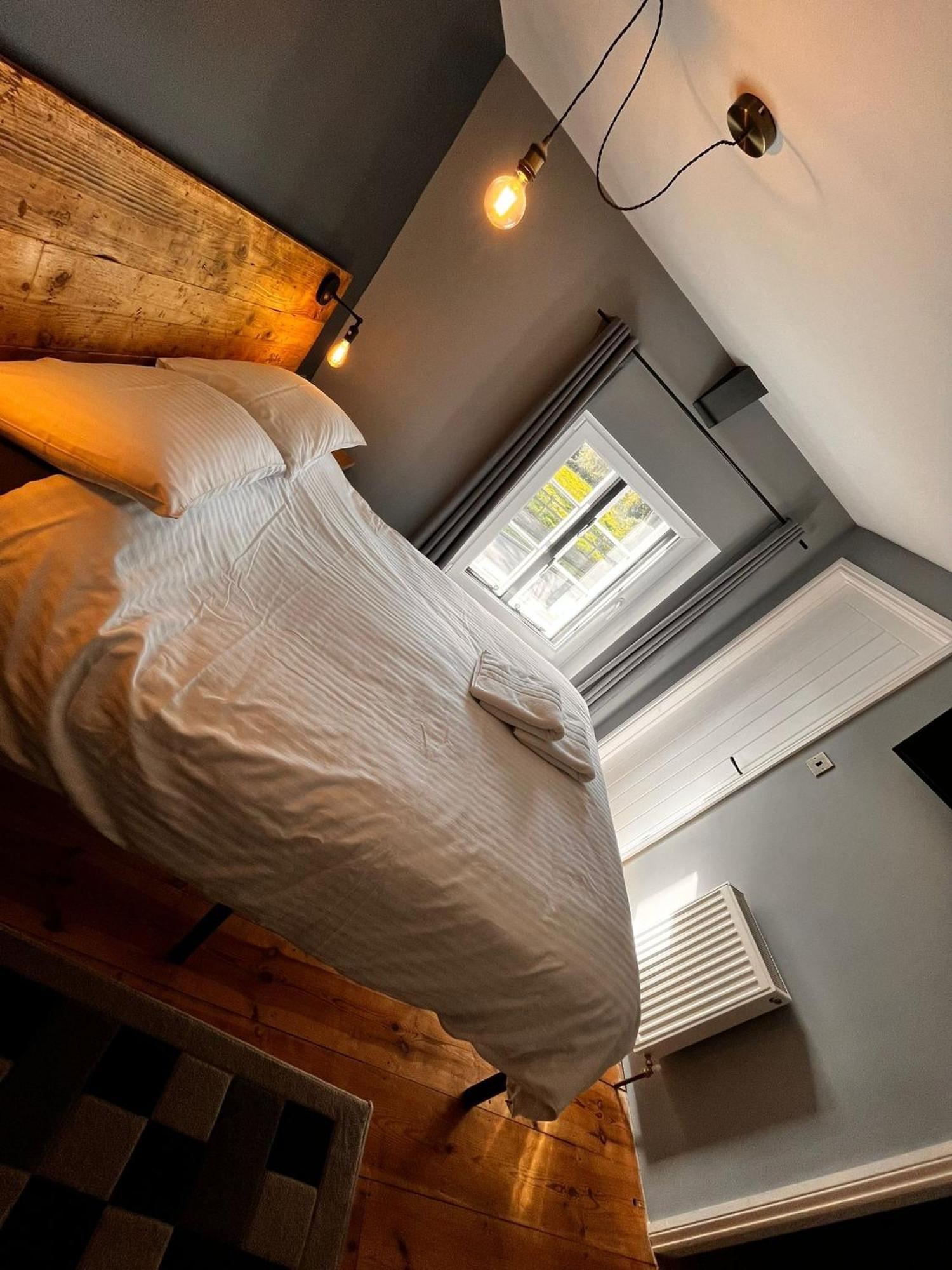 엑스브릿지 Old Manor House B&B 외부 사진