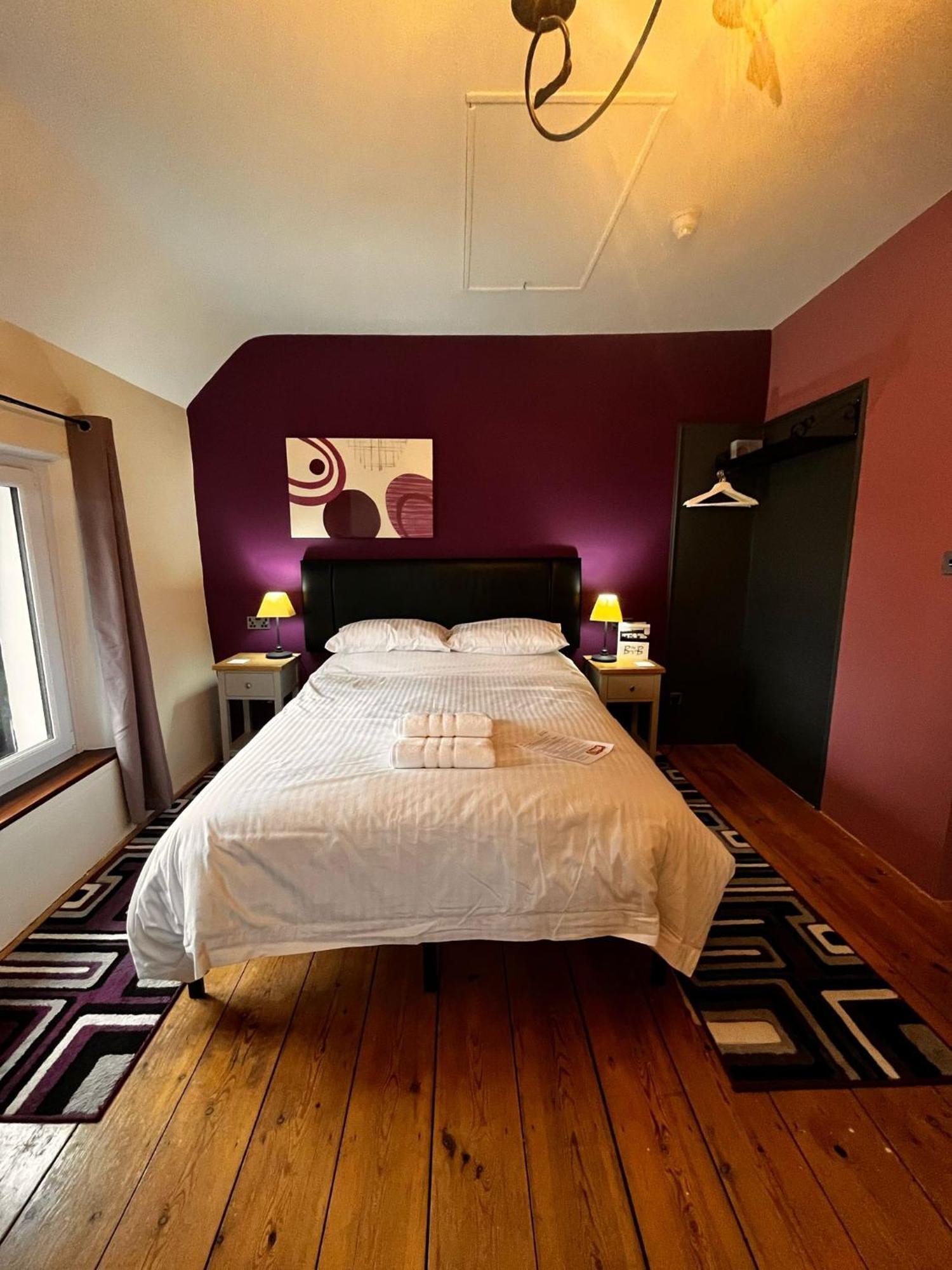 엑스브릿지 Old Manor House B&B 외부 사진