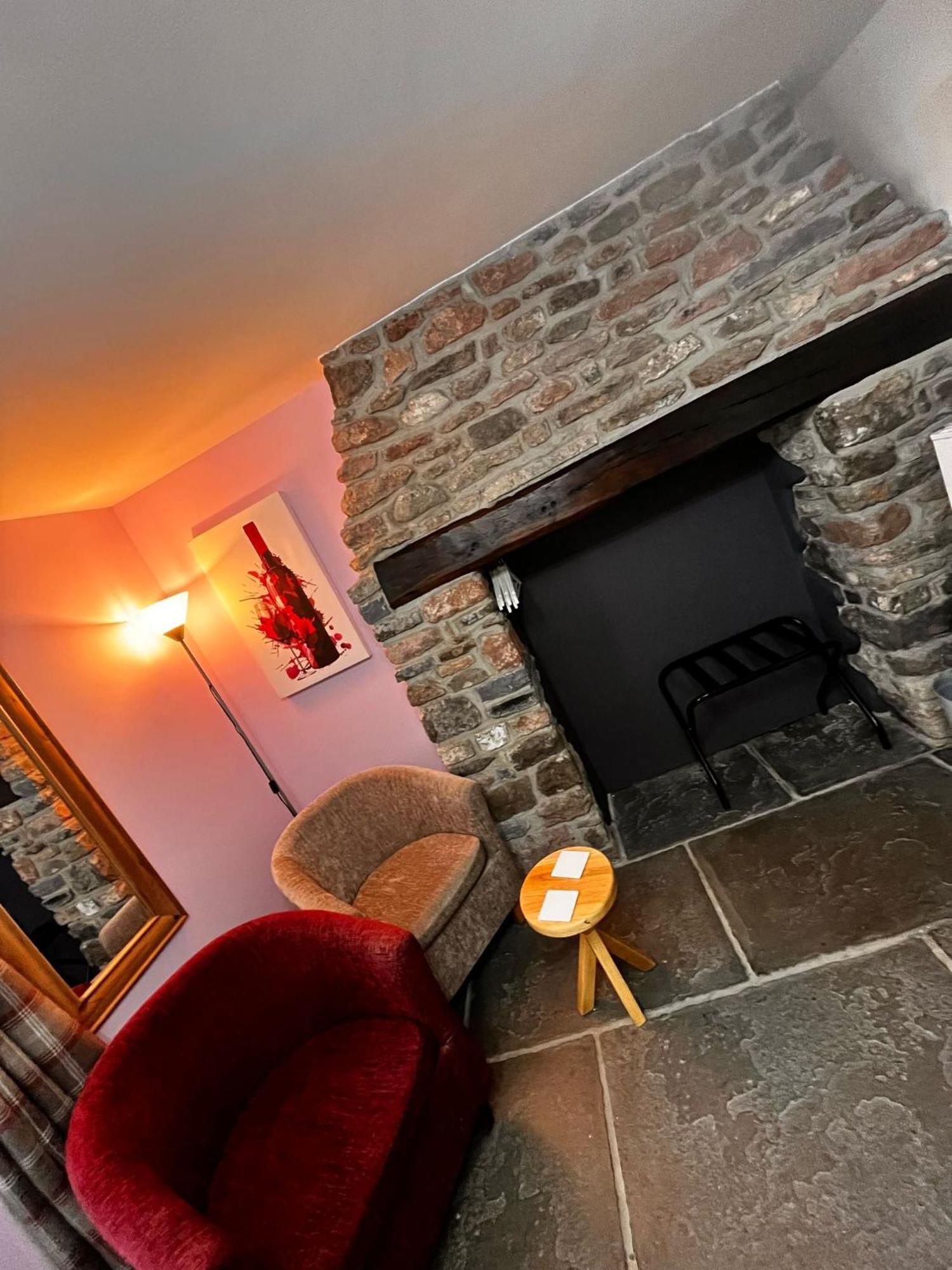 엑스브릿지 Old Manor House B&B 외부 사진
