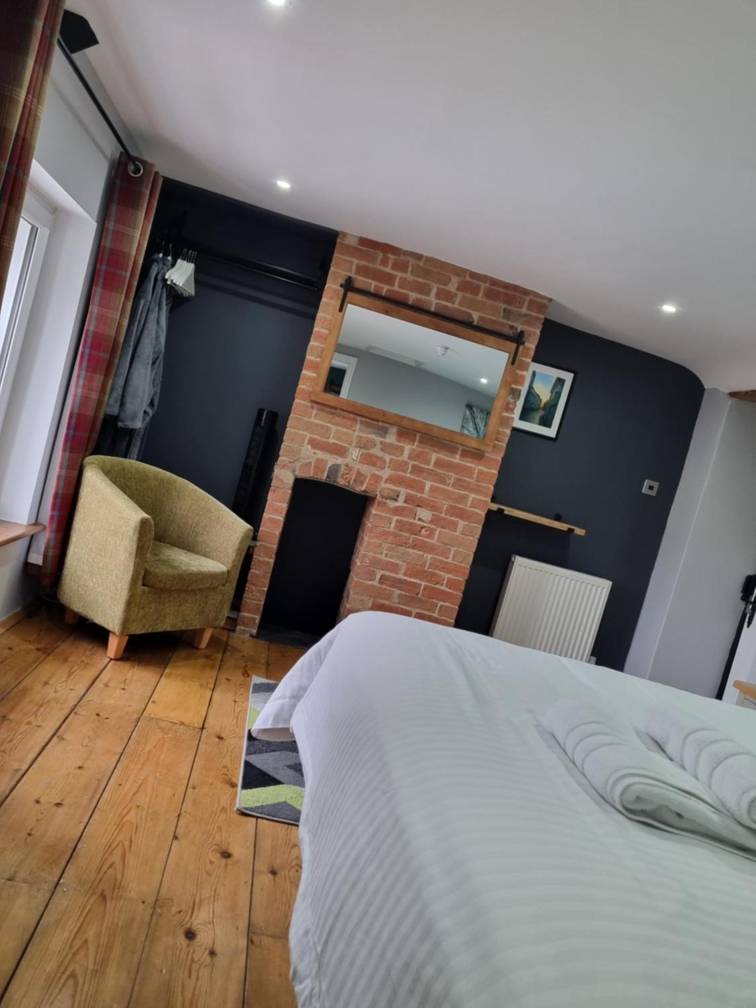 엑스브릿지 Old Manor House B&B 외부 사진